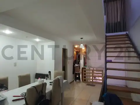 Departamento en Venta con 2 cocheras
