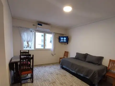 Monoambiente en venta apto crédito a 100 metros de Plaza Colón