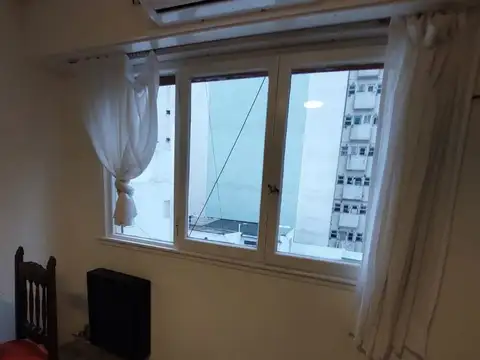 ALMIRANTE BROWN 2100, Piso 4