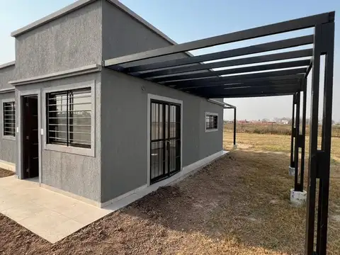 Calle pública N1 ( S/N) 100