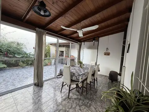 Casa en Venta en Haedo Sur, USD 119.000