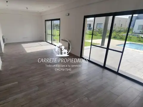 Casa en Venta en Santo Tomas, USD 195.000