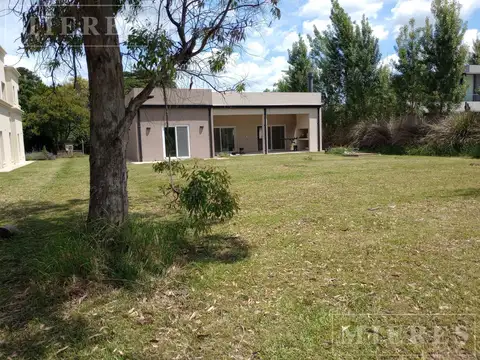 Casa en venta en Casuarinas del Pilar