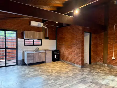 Departamento en Alquiler en La Alborada, $ 580.000