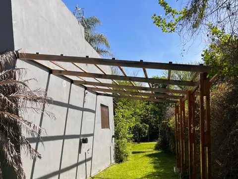 Casa en Venta en Barrio El Cazador, USD 153.000