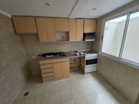 Departamento en Alquiler en Caballito, $ 650.000