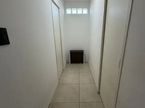 Casa 2 ambientes con 1 baño