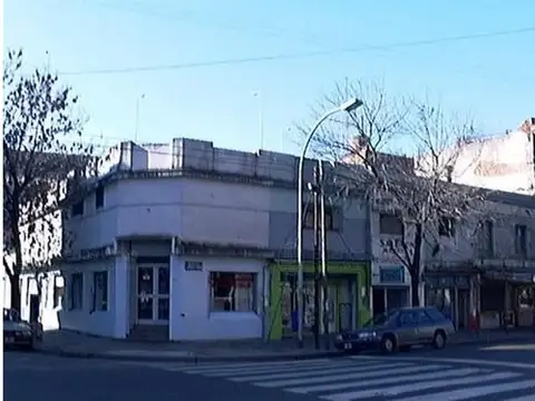 Local en venta GASTRONOMIA sobre avenida