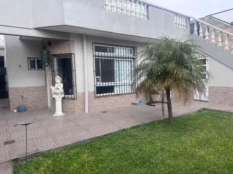 VENTA PH TIPO CASA 3 AMB PARQUE QUINCHO AP CREDITO