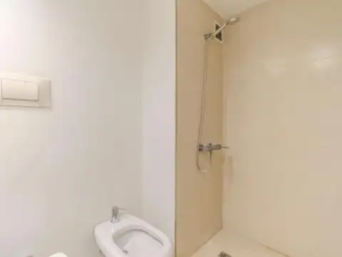 Departamento en Alquiler con 1 cochera