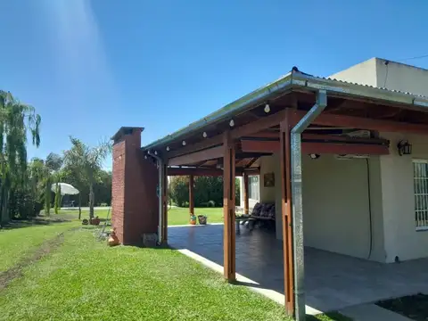 Casa en Alquiler Temporal con 1 cochera