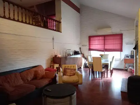 Casa en Venta en Castelar Norte, USD 160.000