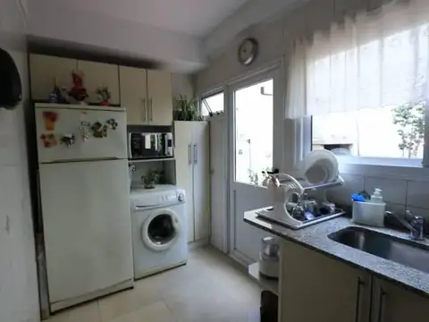 Depto Tipo Casa en Venta en Parque Chacabuco, USD 199.000