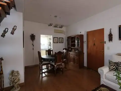 Depto Tipo Casa en Venta de 3 dormitorios