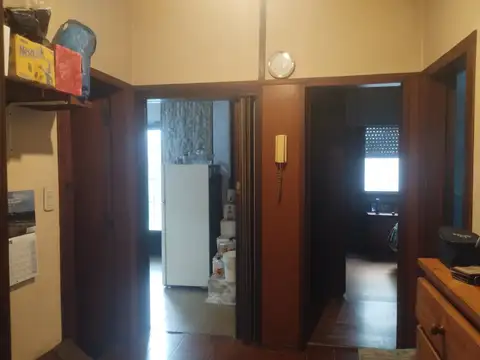 Depto Tipo Casa en Alquiler con 1 cocheras
