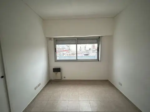 Av Nazca 4200, Piso 2