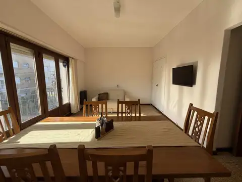 Depto Tipo Casa 2 ambientes con 1 baño