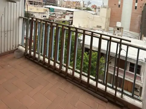 Marcelo T De Alvear 1017 , Piso 4