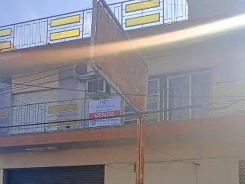 ¡Oportunidad Única Galpón y Vivienda en Ramos Mejía 