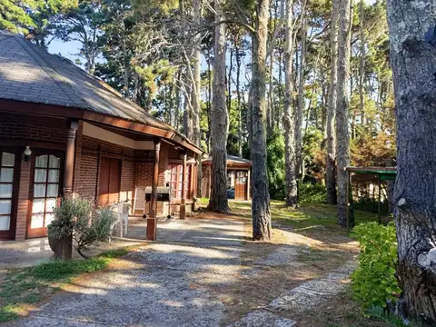 Casa en Venta con 3 cocheras