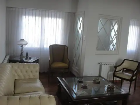 Casa en Venta en Azul, USD 250.000