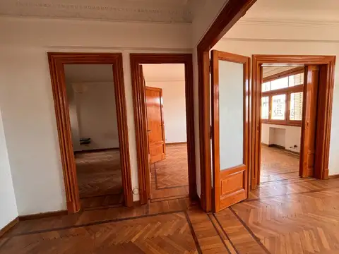 Tucumán 800, Piso 10