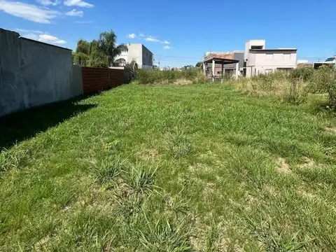 Terreno en Venta en Granadero Baigorria, USD 19.500