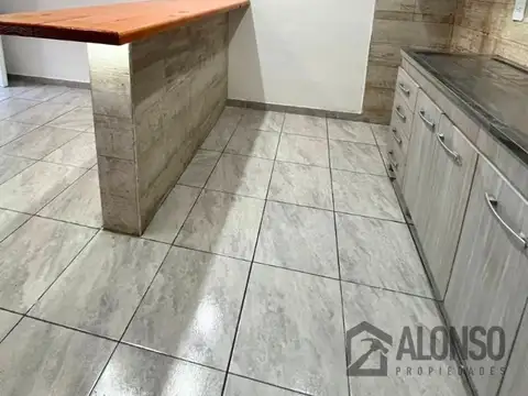 Depto Tipo Casa 3 ambientes con 1 baño