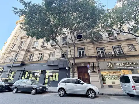 Malabia 2400, Piso 2