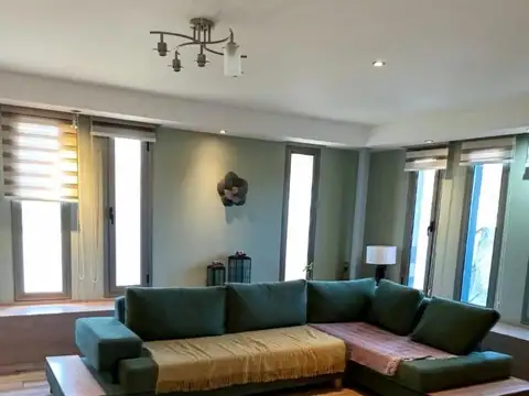 Casa en Venta en Cipolletti, USD 450.000