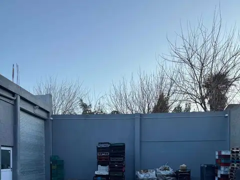 Galpon en Venta en Villa Sarmiento, USD 1.290.000