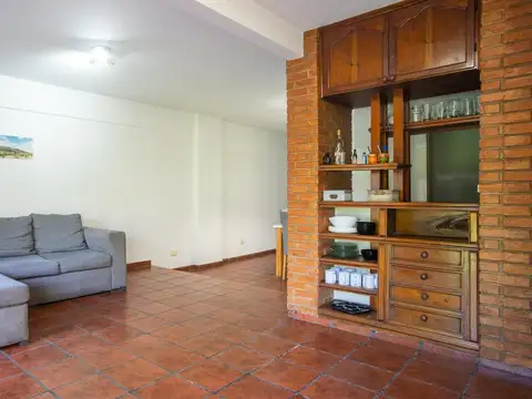 Departamento 4 ambientes con 1 baño