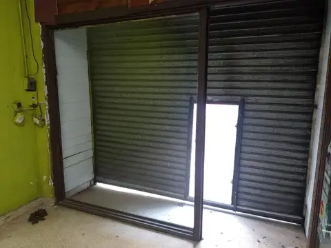 Local en Venta Via Pública