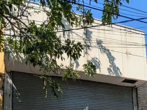 Excelente local de gran magnitud en el centro de Posadas Misiones