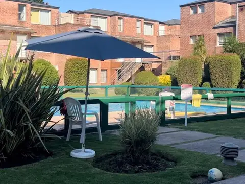 Avenida Presidente Juan Domingo Peron 2200