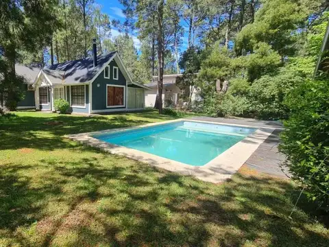 Casa 3 ambientes con 2 baños