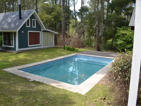 Casa 3 ambientes con 2 baños