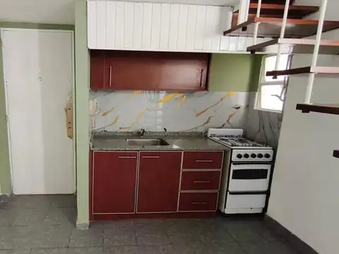 Depto Tipo Casa en Venta de 2 ambientes