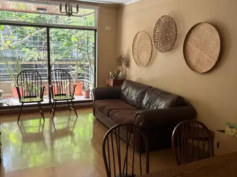 4 Amb con balcon, patio y cochera