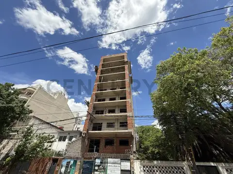 Sabattini 4600, Piso 9