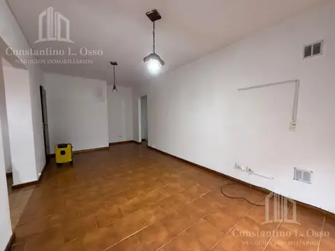 Departamento en Alquiler en Lanus Oeste, $ 550.000