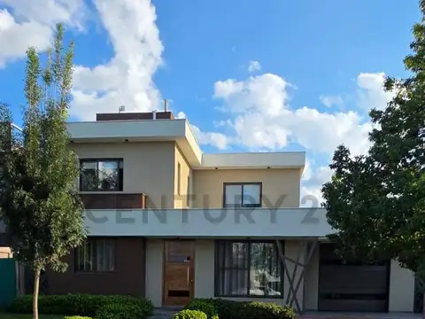 Casa en Venta Barrio privado Las Cortaderas