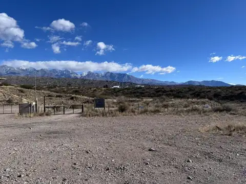 LOTE POTRERILLOS SOBRE RUTA NACIONAL 7 MENDOZA