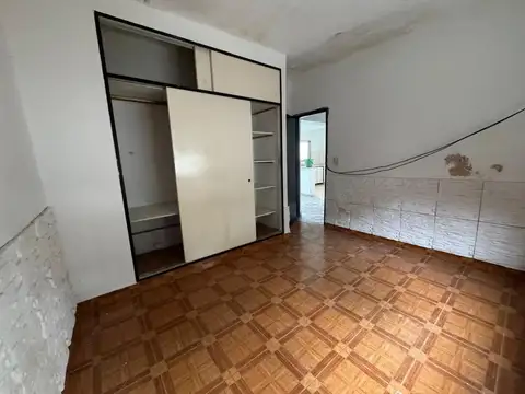 PH TIPO CASA 4 AMBIENTES CON GARAGE Y PATIO   EN VENTA   CIUDAD EVITA