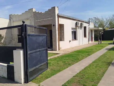 Casa de 3 dormitorios  en Santa Isabel