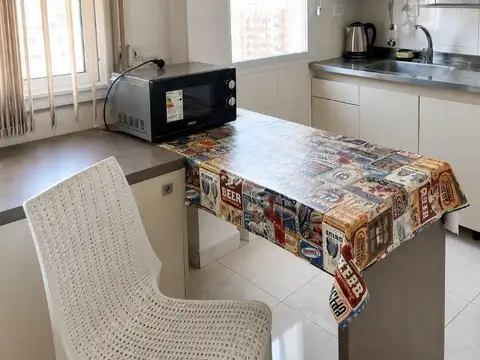 Monoambiente reciclado a nuevo y amoblado | Luminoso
