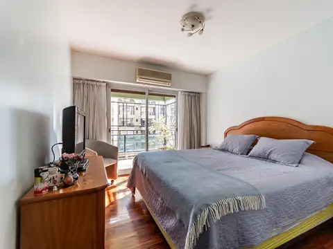 4 Ambientes Con Cochera - Dependencia Y Baulera - Charcas 3300 - Botanico Palermo - balcon