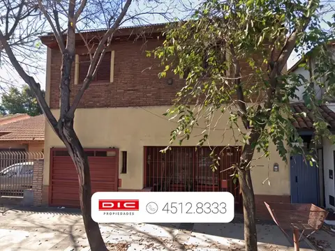 Casa 3 dormitorios Venta - Carapachay