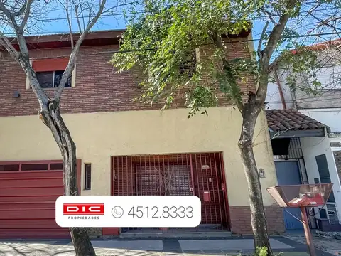 Casa 3 dormitorios Venta - Carapachay