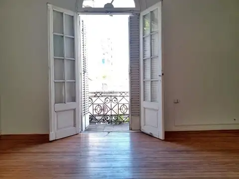 Gobernador Ugarte 1500